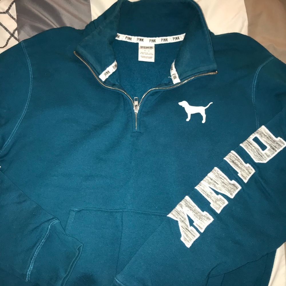 VS pink sweatshirt